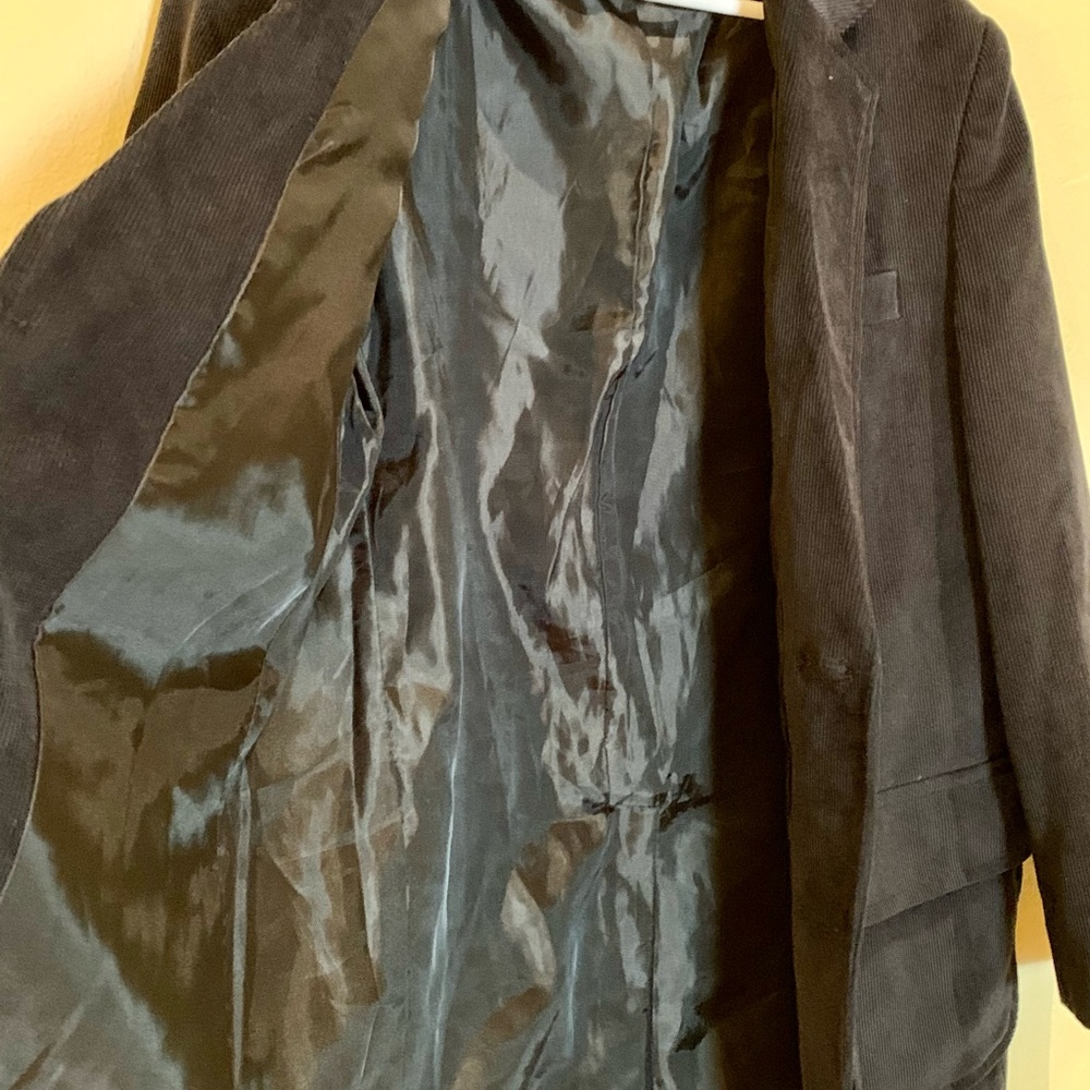 Boys Black suit jacket. Worn once -totally adorable. - Picture 8 of 13